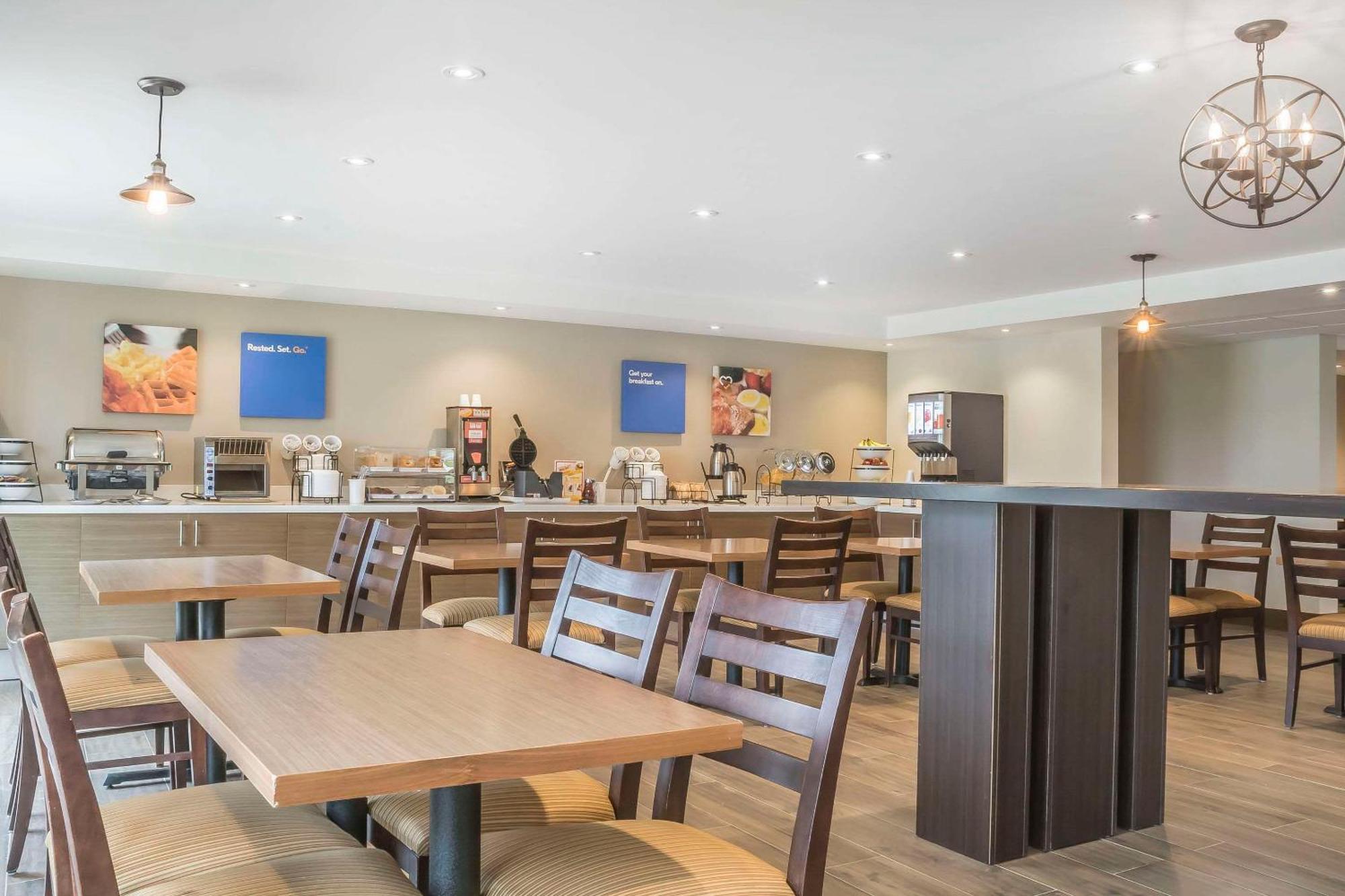 Chatham-Kent Comfort Inn מראה חיצוני תמונה