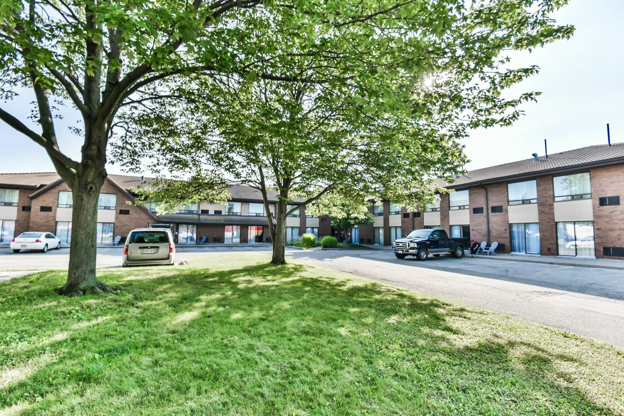 Chatham-Kent Comfort Inn מראה חיצוני תמונה